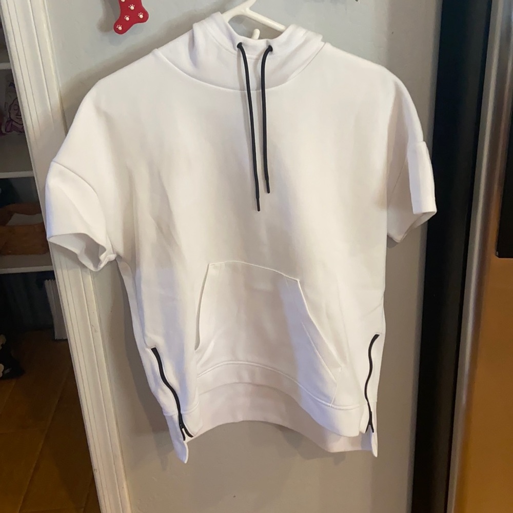 Core10 Small Short Sleeve Sweatshirt